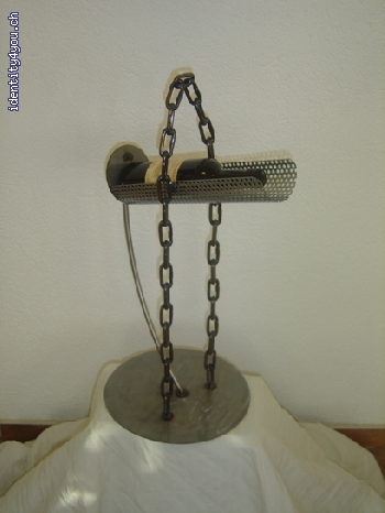 http://www.tonismetalldesign.ch/galerie/cache/vs_Flaschenhalter_DSC00876.JPG